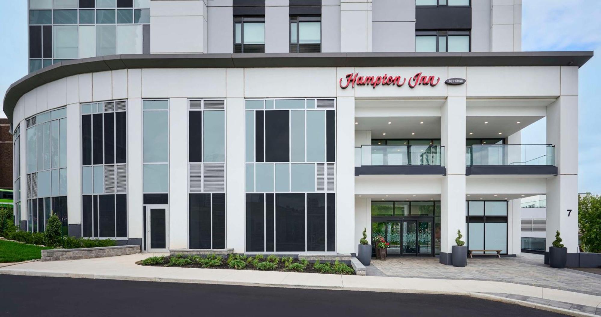 Hampton Inn By Hilton Hamilton Exterior photo