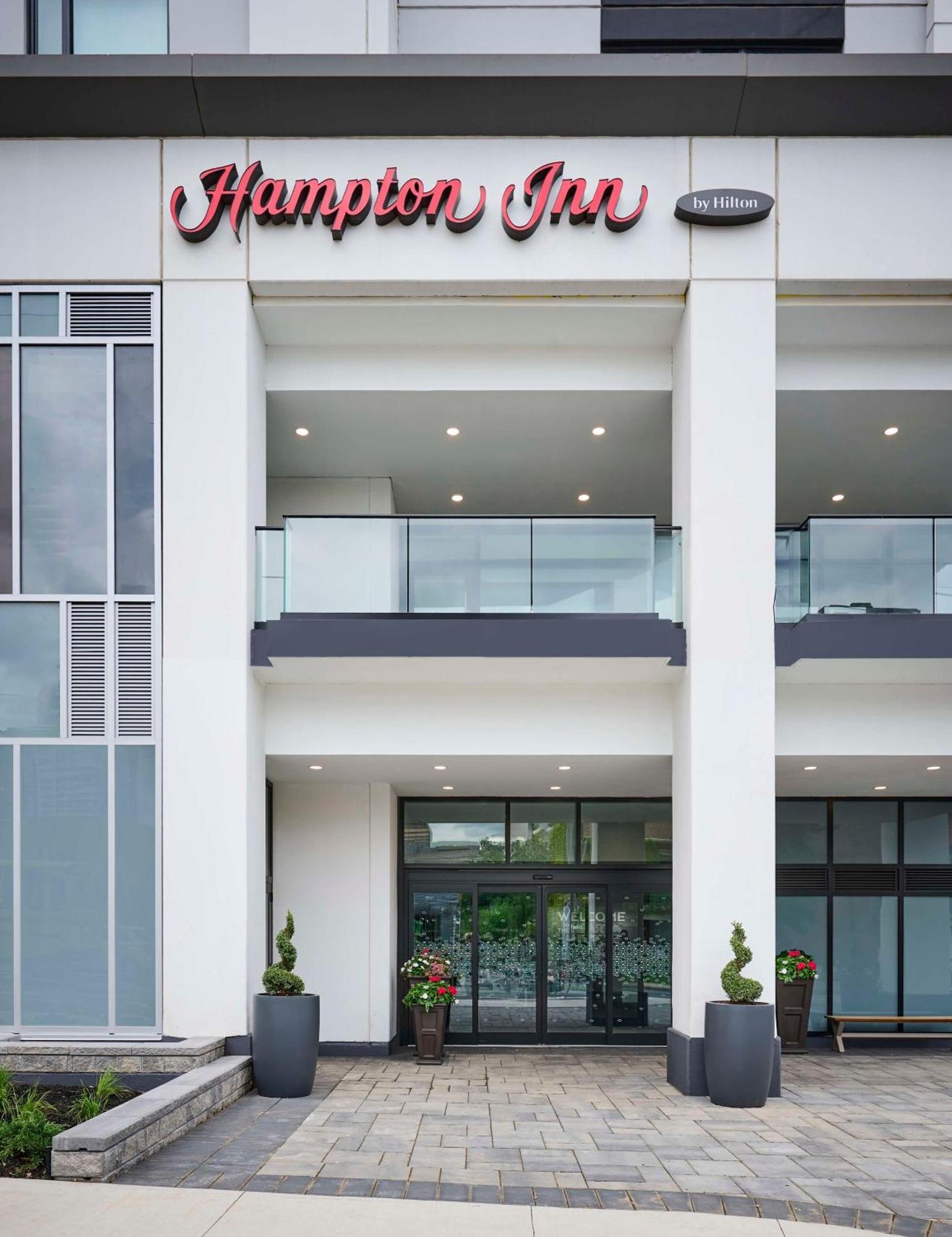 Hampton Inn By Hilton Hamilton Exterior photo